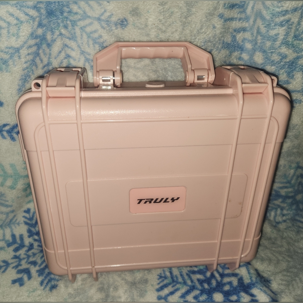 Truly LARGE hardcase